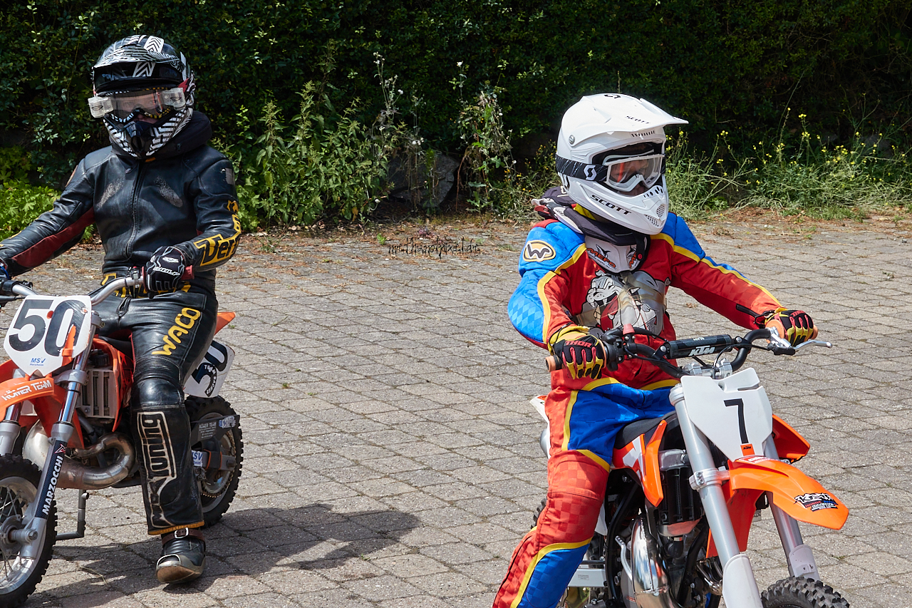 RX103488 1280 vorstart